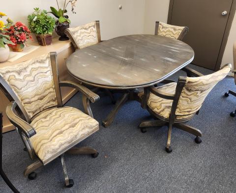 CARIBBEAN SWIVEL TILT CASTER CHAIR W/ WOOD PEDESTAL TABLE WINTER GREY FINISH